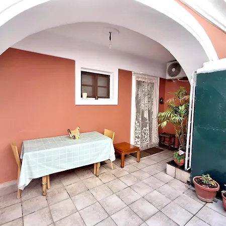 Sokraki Mountain House Appartement